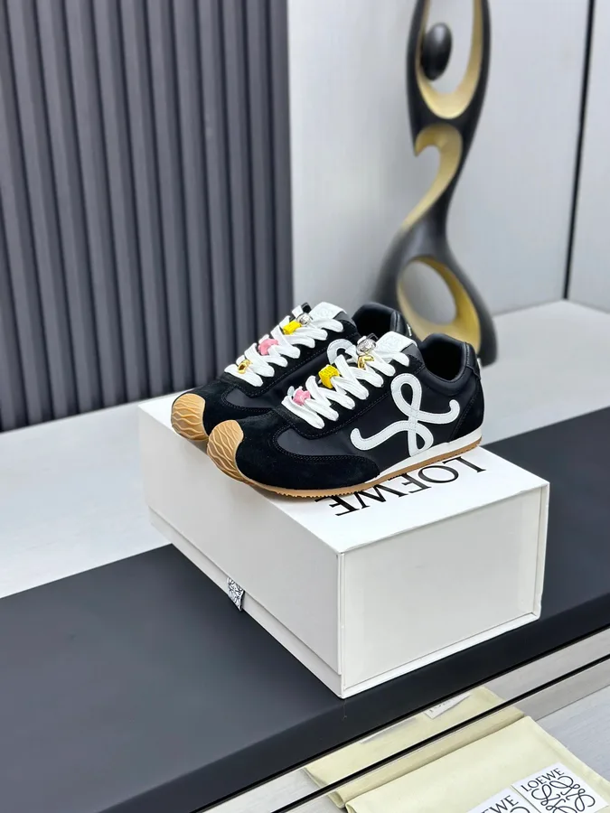 Loewe Flow Runner Sneaker Black White KaKobuy spreadsheet find